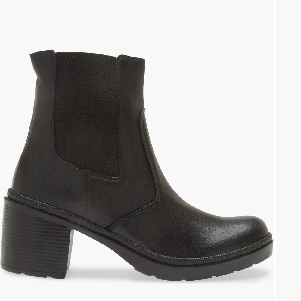 New Sandro Moscoloni Plain Toe Chelsea Boot Sz 9